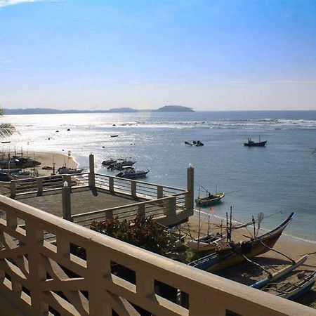 Bay Beach Weligama Extérieur photo