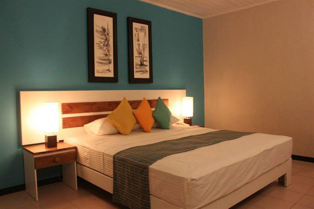 Bay Beach Weligama Extérieur photo